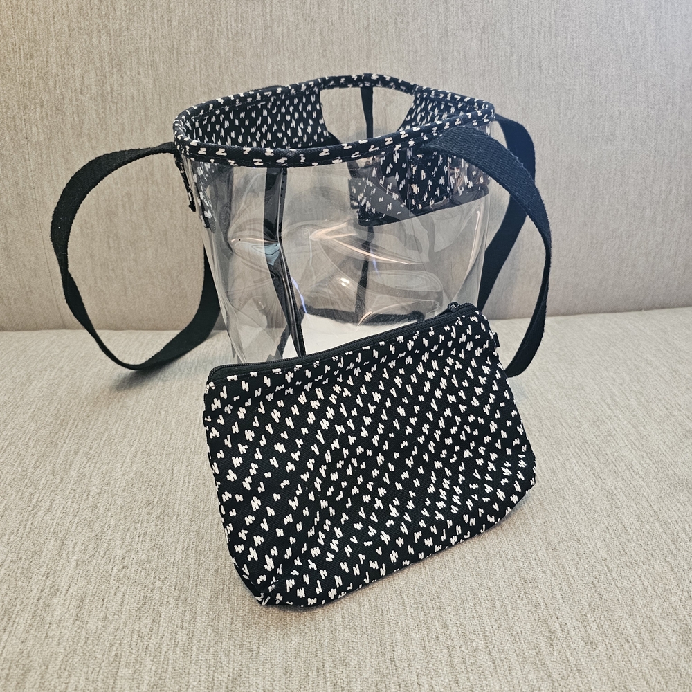 Black and White Women's Tote Bag - Picture 3 of 4